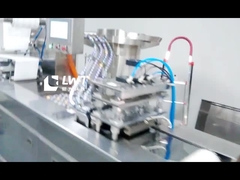 How does the stretch film vacuum packaging machine pack?