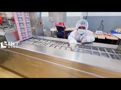 Seafood fish segment stretch film vacuum packaging machine